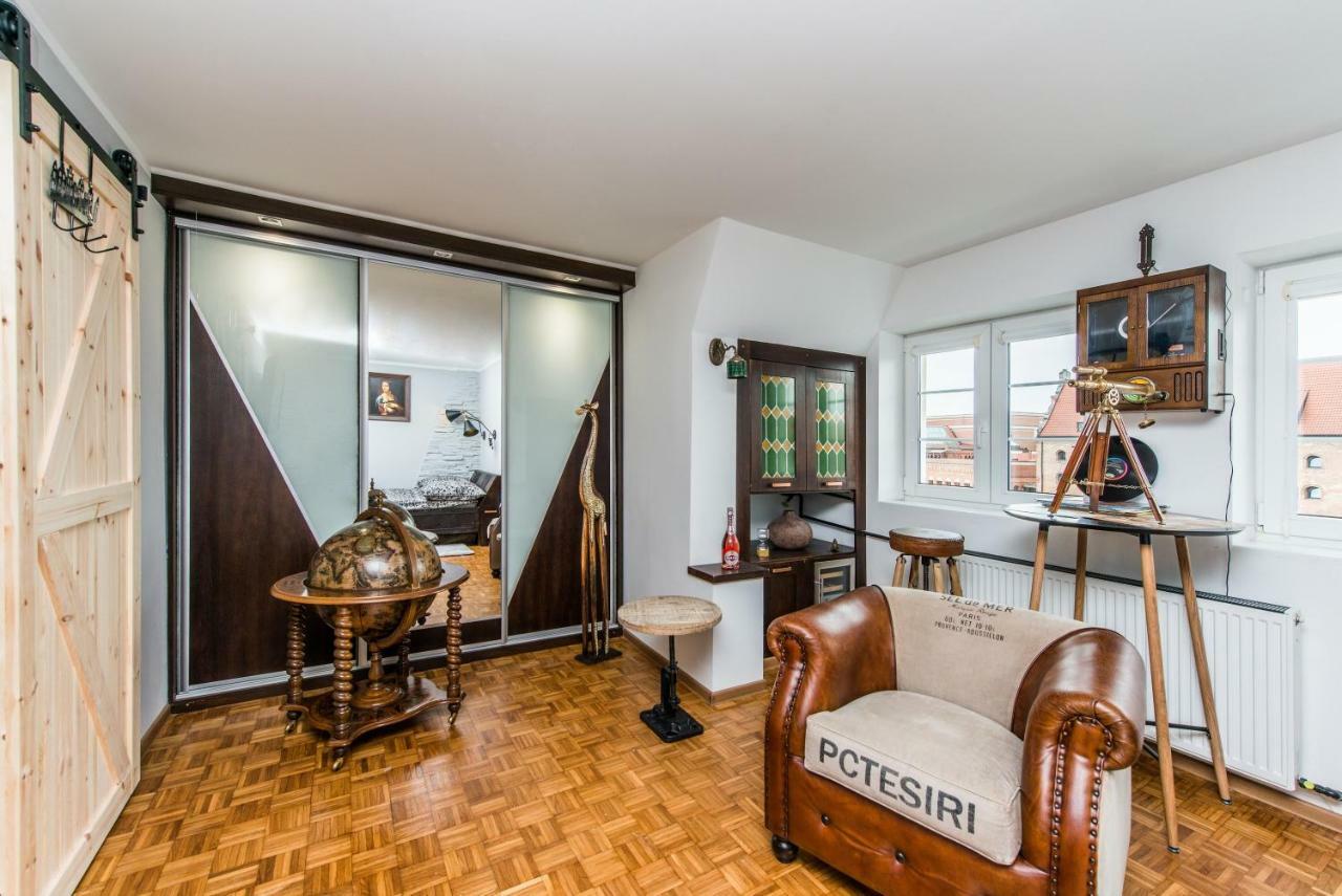 Apartment Above Motlawa กดัญสก์ ภายนอก รูปภาพ